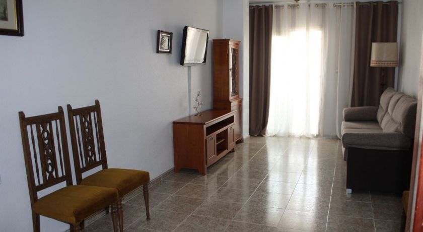 Отличная квартира с 3 спальнями в центре Торревьехи. - квартира в Torrevieja (Alicante)